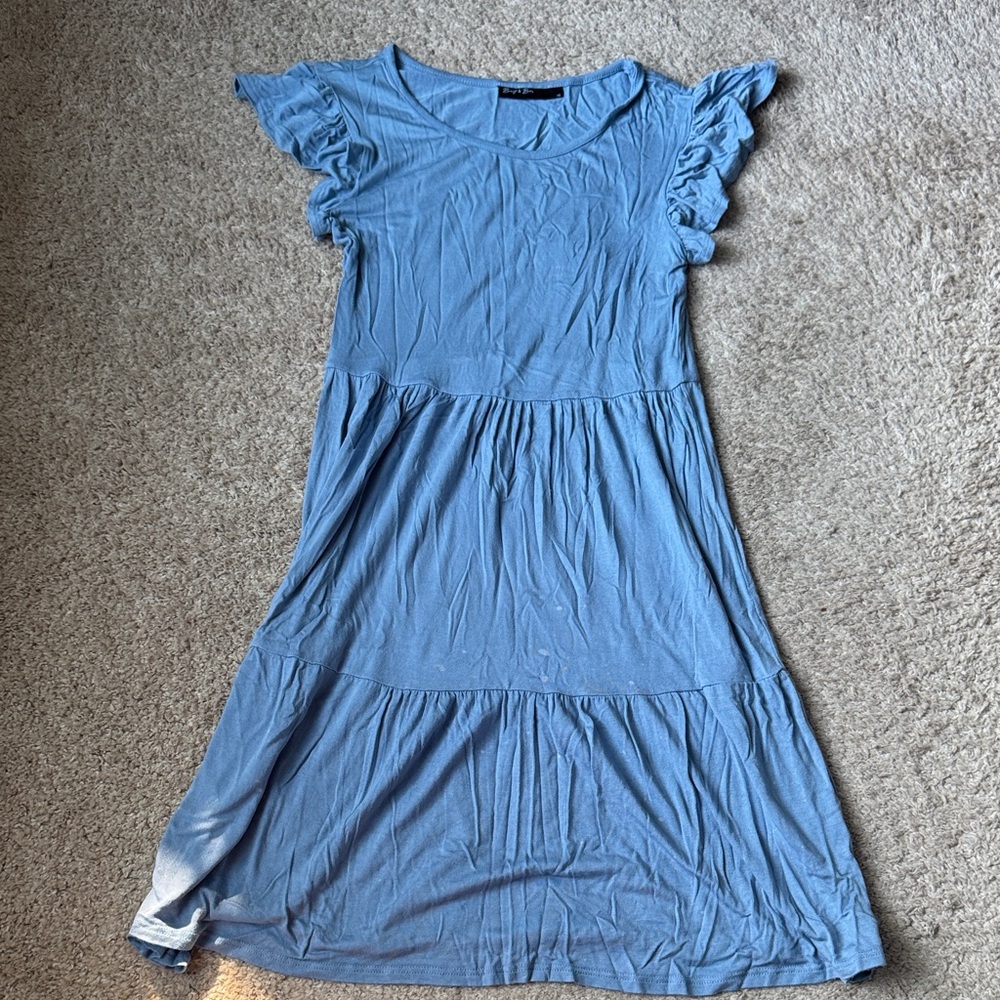 Chic Blue Midi Dress with Ruffled Sleeves